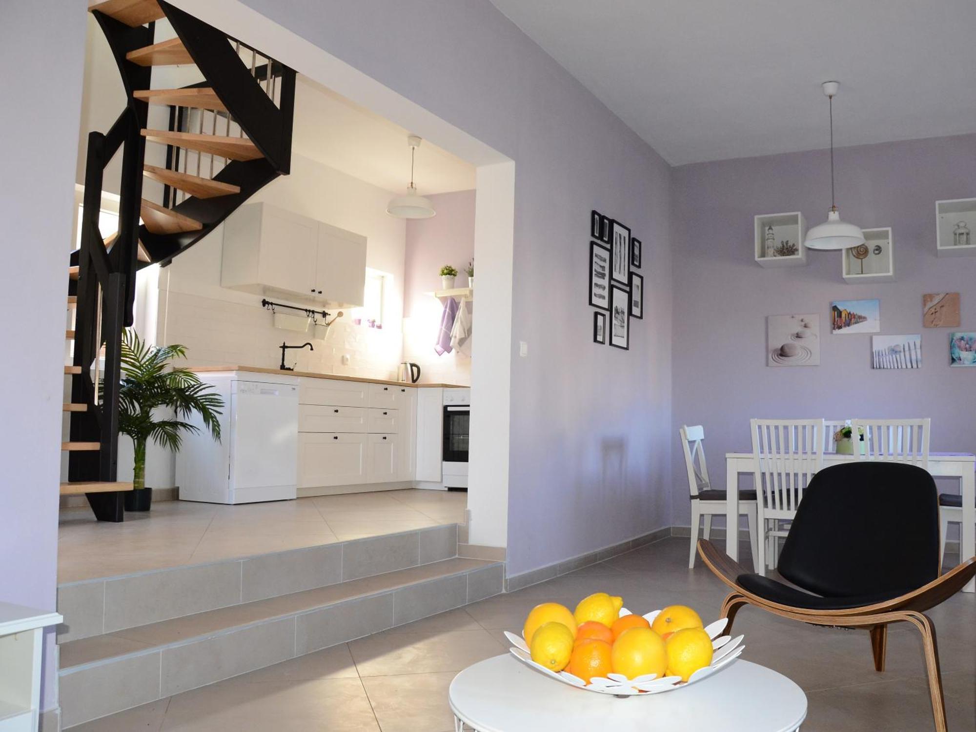 Holiday House Family Fun Cesarica Esterno foto
